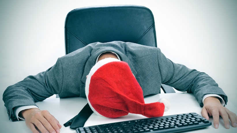 3 Tips To Keep Your Employees Engaged During The Holiday Season